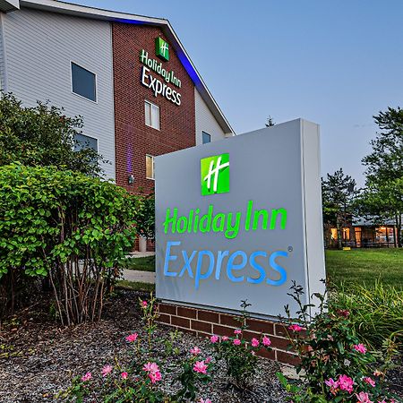Holiday Inn Express Chicago Northwest-Vernon Hills By Ihg מראה חיצוני תמונה