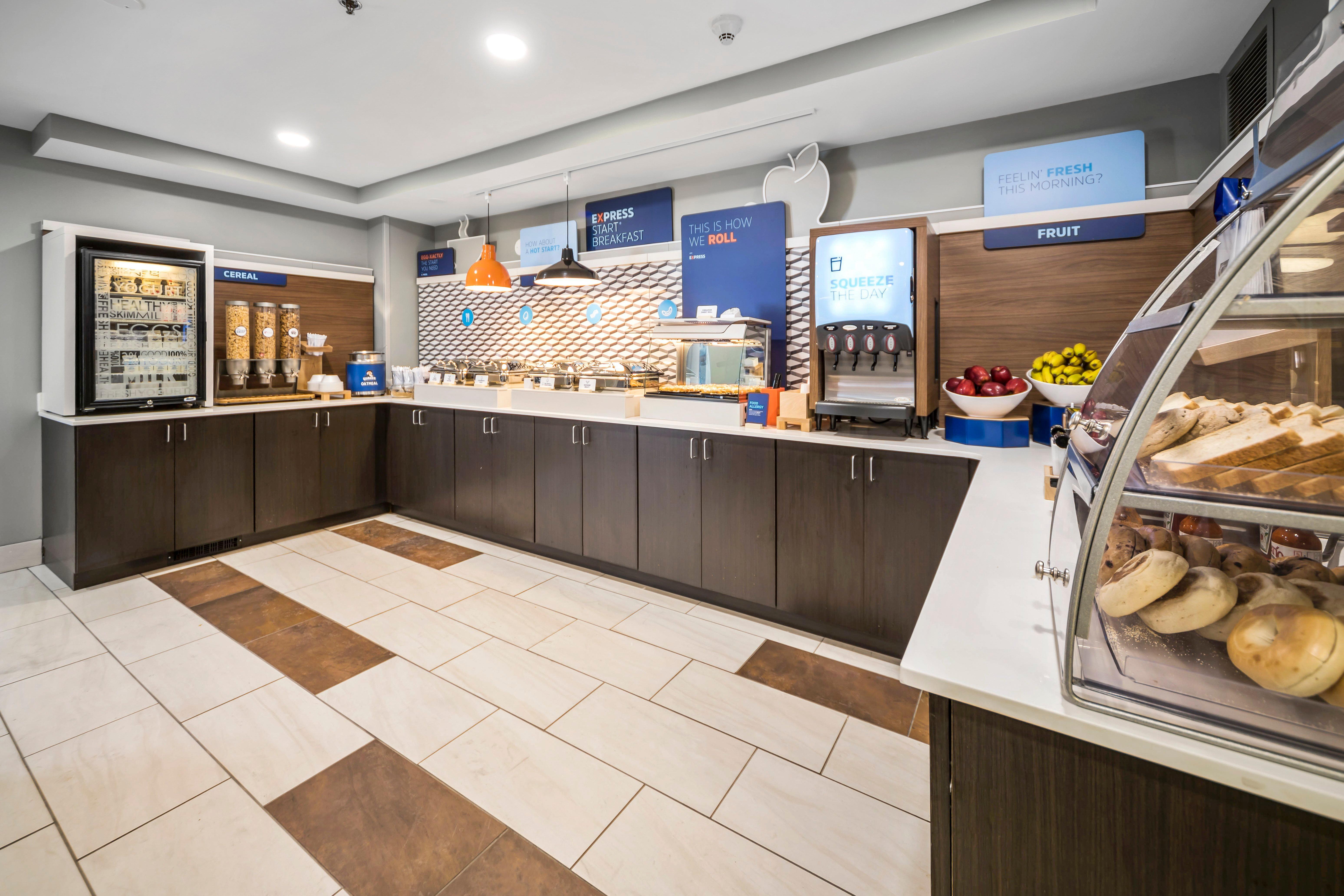 Holiday Inn Express Chicago Northwest-Vernon Hills By Ihg מראה חיצוני תמונה