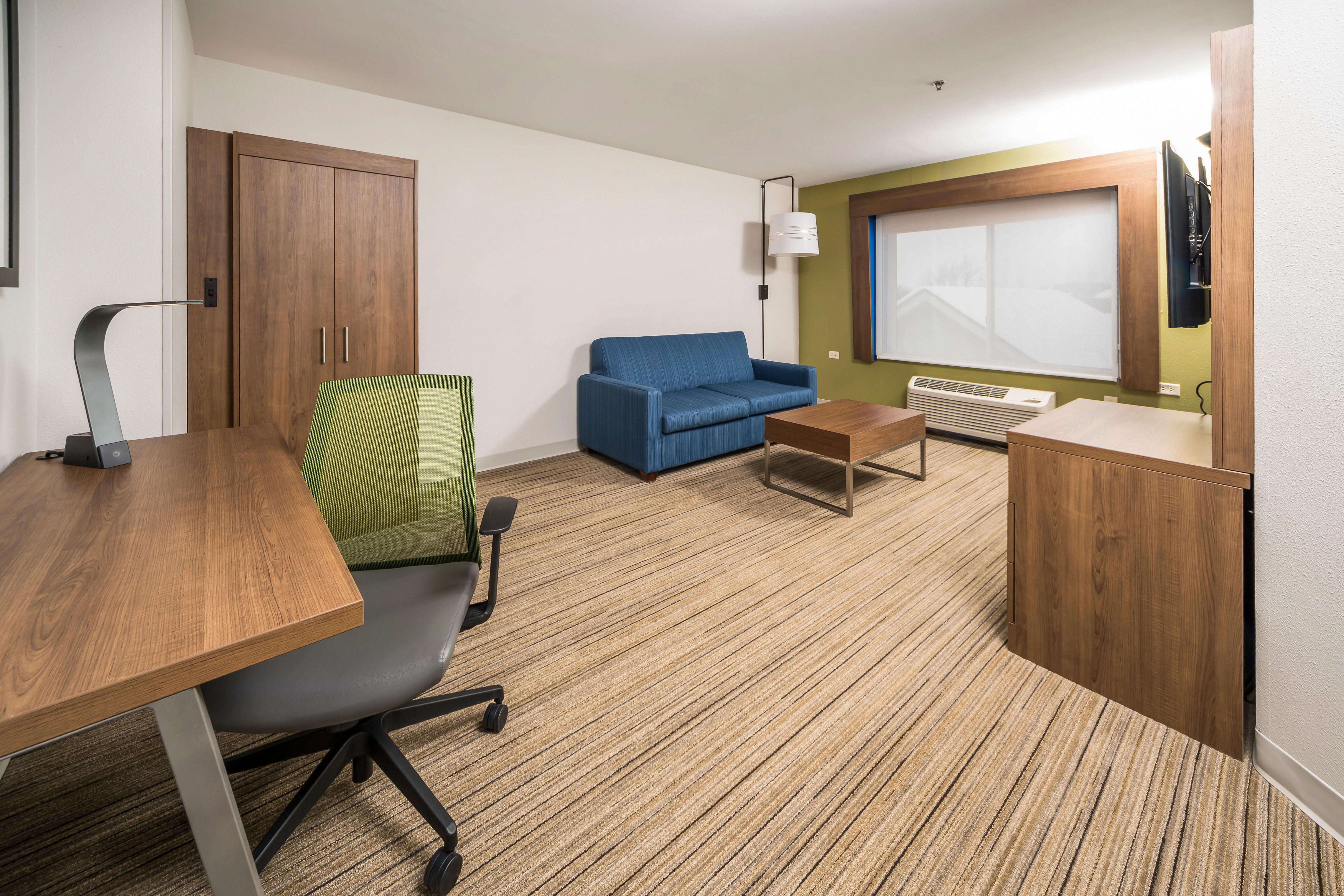 Holiday Inn Express Chicago Northwest-Vernon Hills By Ihg מראה חיצוני תמונה