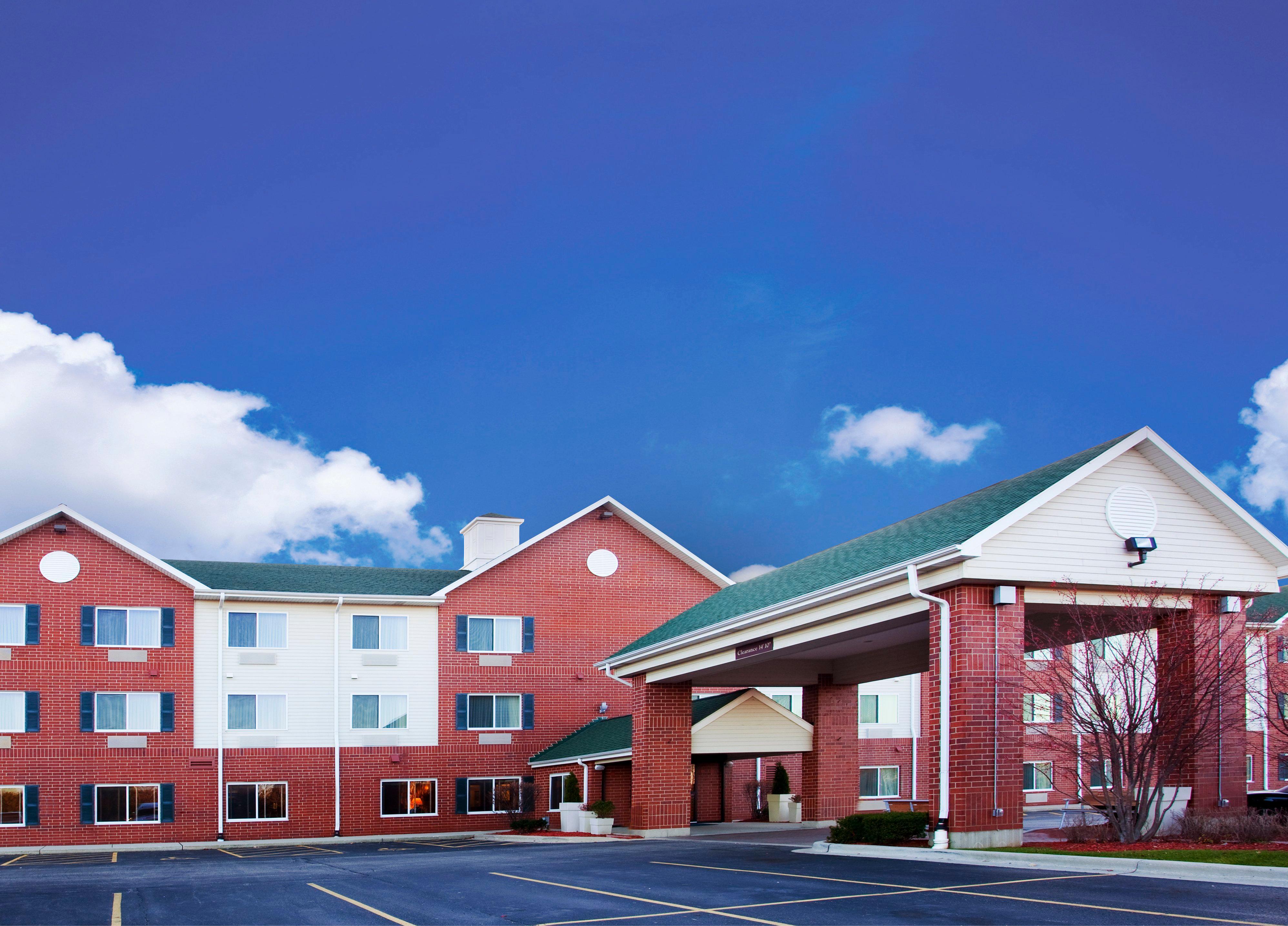 Holiday Inn Express Chicago Northwest-Vernon Hills By Ihg מראה חיצוני תמונה