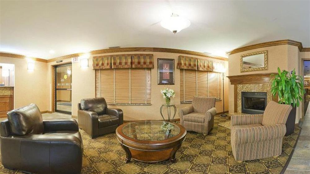 Holiday Inn Express Chicago Northwest-Vernon Hills By Ihg מראה חיצוני תמונה