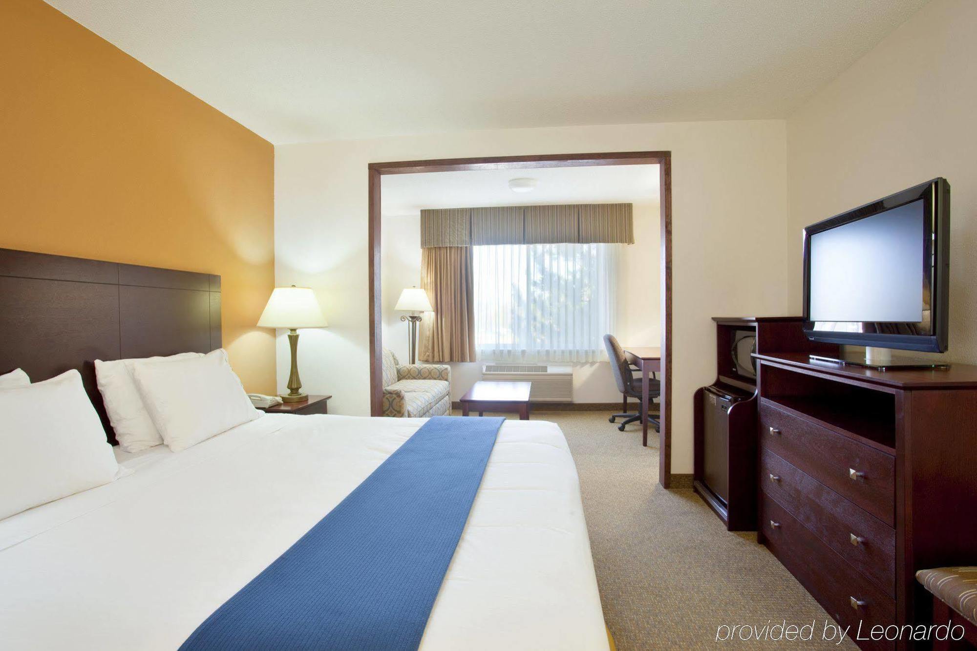 Holiday Inn Express Chicago Northwest-Vernon Hills By Ihg חדר תמונה